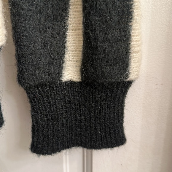 Versus by Versace Black & White Sweater - Luxury and Confort defined - Picture 7 of 11